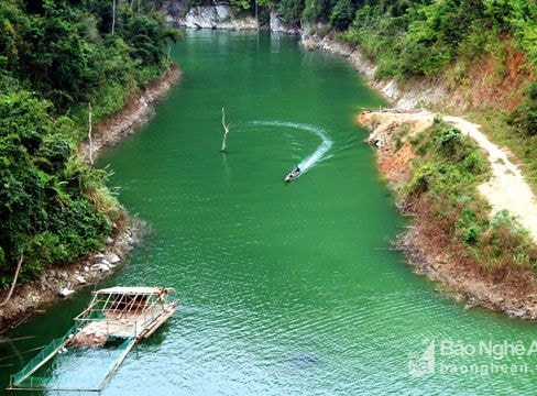 Lòng hồ vùng cao, điểm đến tuyệt vời dịp nghỉ lễ