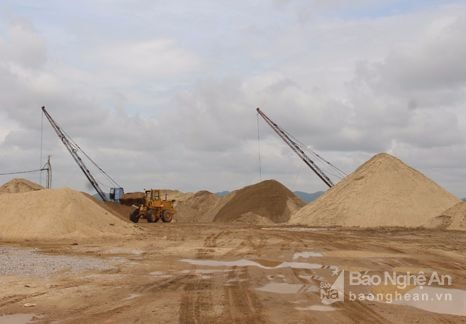 Hưng Nguyên: 5 bến cát không phép đang hoạt động