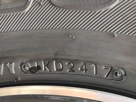 Mẹo nhận biết xe tồn kho, tránh mua phải ôtô nằm bãi quá lâu