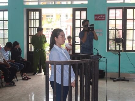 Giúp việc ăn trộm gần 100 cây vàng, gia chủ không hay biết