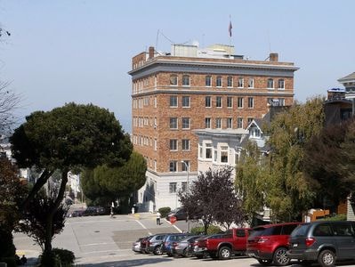 Nga tố Mỹ khám xét tổng lãnh sự quán, đe dọa công dân