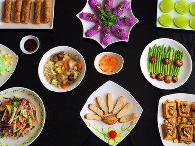 Gợi ý tự làm mâm cơm chay cúng Rằm tháng Bảy
