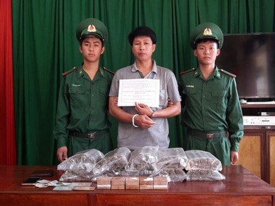 Lợi dụng ngày Quốc khánh 2/9, buôn 21kg thuốc nổ