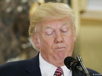 Trump đã bịa chuyện Obama nghe lén?