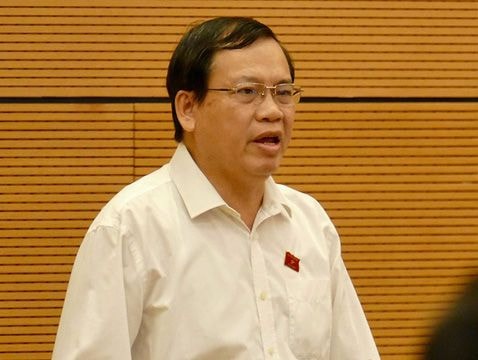 'Anh này chống tham nhũng, anh kia chống lưng, không biết ai thật, ai giả'