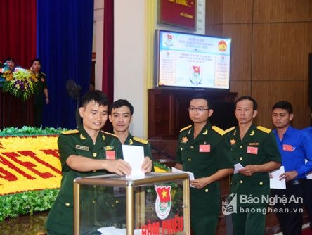 Đại hội đại biểu Đoàn TNCS Hồ Chí Minh Quân khu 4 lần thứ IX