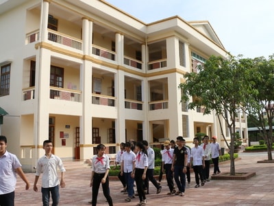 Giáo viên, phụ huynh đồng loạt bỏ phiếu 'chống' VNEN