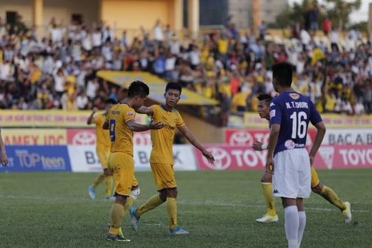 Tiền vệ Võ Ngọc Toàn - hơn 2 năm niềm vui mới trở lại!