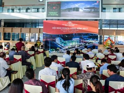 Hội nghị khách hàng Công ty Cổ phần Đầu tư và phát triển Miền Trung