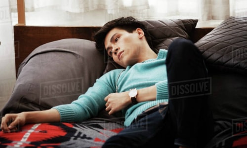 Những quý tử tuổi 'băm' vẫn ăn bám cha mẹ