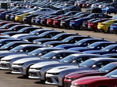 Ô tô đại hạ giá: Mua xe tồn kho 2 - 3 năm có hời như bạn nghĩ?