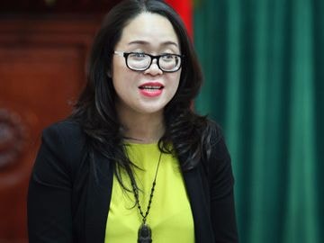 Trường Nghệ thuật Hà Nội đáp trả vụ vợ Xuân Bắc tố bị chèn ép