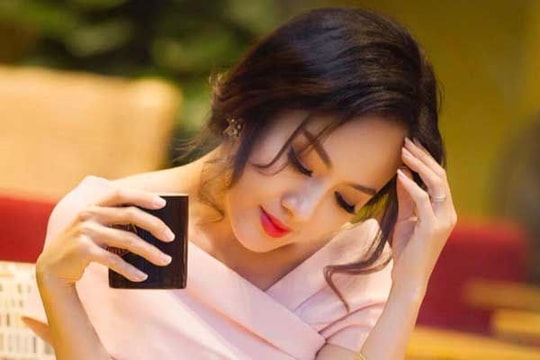 Điều bất ngờ về 4 nữ biên tập viên bản tin Thời sự 19h