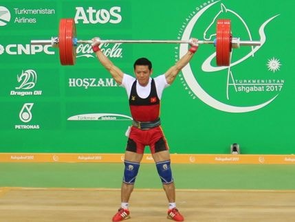 Thạch Kim Tuấn giành HC vàng đầu tiên cho Việt Nam ở AIMAG 2017