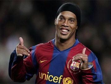 Ronaldinho và những phương án giúp Barca 'chữa cháy' vụ Dembele