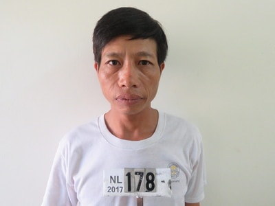 Chồng dùng cuốc bổ nhiều nhát lên đầu vợ