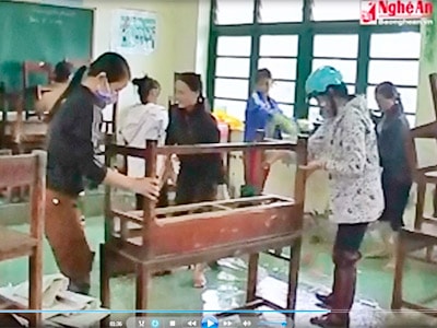 Người dân ổn định cuộc sống sau lũ