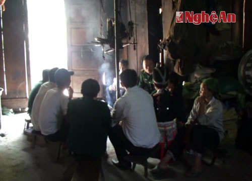 Vận động người dân không di cư tự do