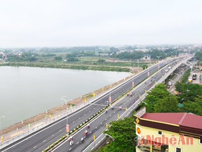 Thu hút đầu tư tạo động lực phát triển