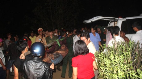 Video 3 người Nghệ An tử vong do ngạt khí hầm vàng ở Quảng Nam