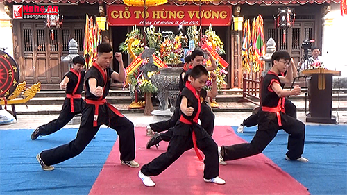 Lễ giỗ tổ tại đền Hồng Sơn linh thiêng và đặc sắc