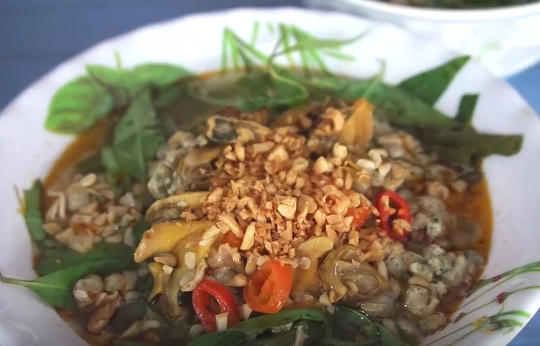 Mỳ hến - Món ngon dễ làm