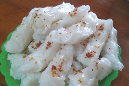 Ăn sáng bánh mướt Diễn Châu với 3000 đồng