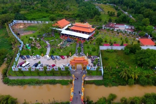 Toàn cảnh nhà thờ Tổ của Hoài Linh ở Sài Gòn