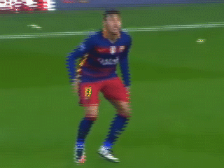 10 pha xử lý 1 chạm ngẫu hứng trong bóng đá