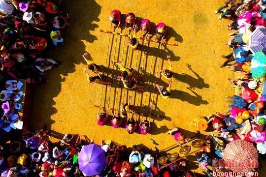 Những hình ảnh ấn tượng mùa lễ hội xứ Nghệ