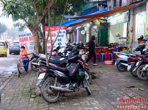 Người dân thành Vinh nói gì trước chiến dịch giải tỏa vỉa hè?