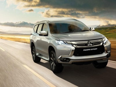 Mitsubishi Pajero Sport đại hạ giá gần 200 triệu