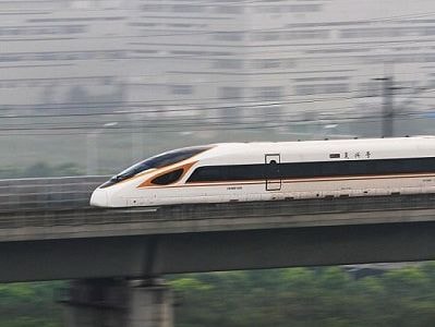 Tàu cao tốc nhanh nhất thế giới chính thức chạy ở Trung Quốc