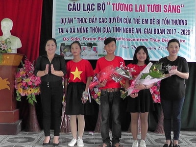 Ra mắt 4 CLB 'Tương lai tươi sáng'