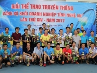Bế mạc giải thể thao truyền thống Đảng bộ khối Doanh nghiệp Nghệ An lần thứ XIV