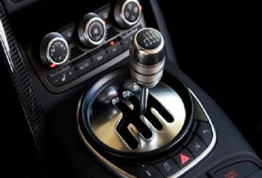 Coi chừng 'uổng mạng' vì những sai lầm khi lái xe ô tô số sàn