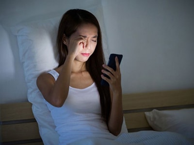 Điện thoại huỷ hoại sức khỏe như thế nào?