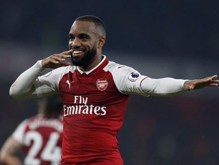 Lacazette lập cú đúp, Arsenal thắng dễ West Brom