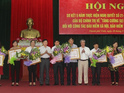 Hơn 83% dân số Nghệ An tham gia Bảo hiểm y tế