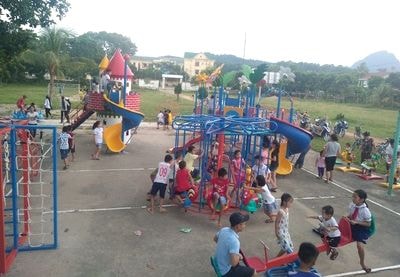 Hỗ trợ 500 triệu đồng xây dựng điểm vui chơi cho trẻ em miền núi