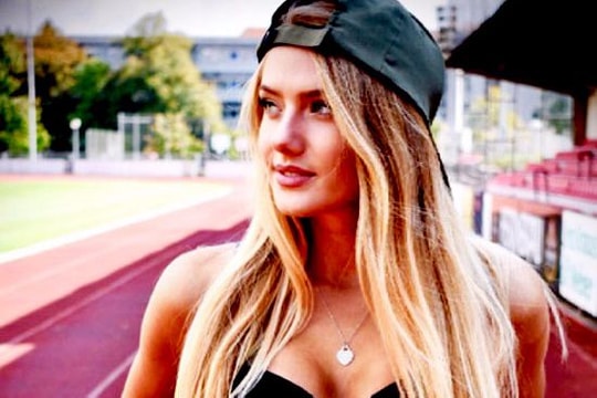 Chân chạy tuổi teen được bầu chọn VĐV đẹp nhất thế giới