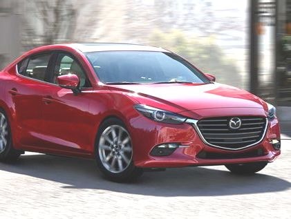 Mazda3 bán chạy nhất phân khúc tại Việt Nam