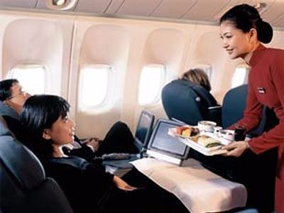 [Infographics] Từ ngày 1/10 tăng giá một số dịch vụ hàng không