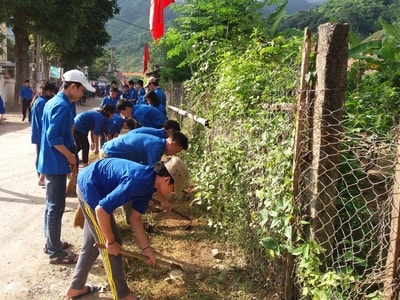 Kỳ Sơn: Hơn 6000 đoàn viên thanh niên tham gia ngày 'Chủ nhật xanh'