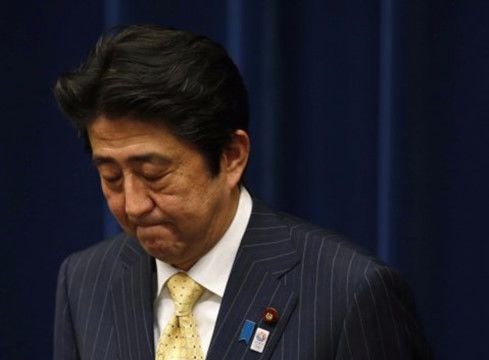 Cái giá Thủ tướng Nhật Bản phải trả cho việc cải cách Hiến pháp