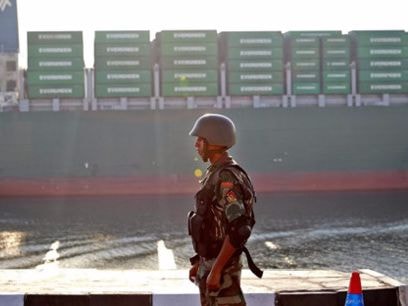 Tàu chở vũ khí của Triều Tiên bị bắt ở Ai Cập