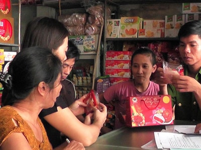 Phát hiện bánh Trung thu không rõ nguồn gốc xuất xứ