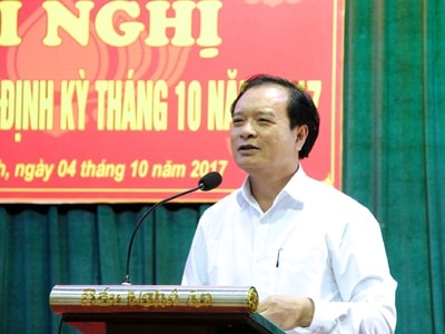 Giao ban báo chí tháng 10: Phản ánh tình trạng 'né tránh' truyền thông