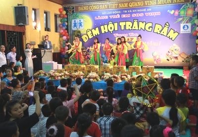 Sưởi ấm những mảnh đời thiếu may mắn trong đêm Trung thu