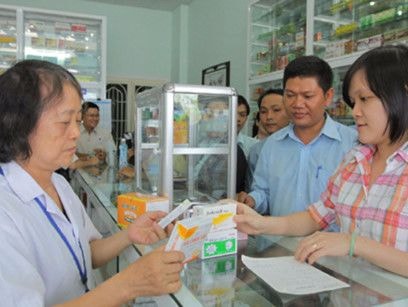 Bán thuốc kháng sinh yêu cầu phải 100% có đơn thuốc